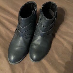 Like new Black, American Eagle, Ankle boots